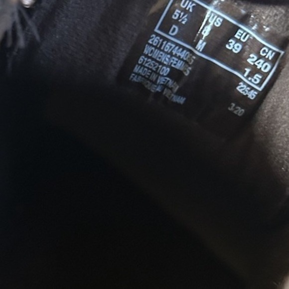 Clarks Bushacre 2 Chukka Boots – Beeswax Leather – Women's Size 8 Brown - Picture 6 of 6